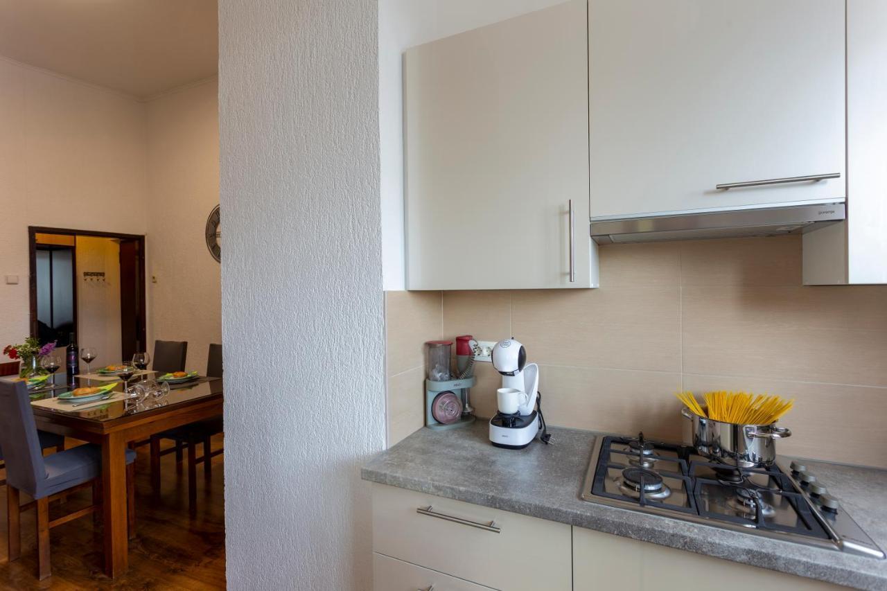 Apartman Lema Pula Ngoại thất bức ảnh