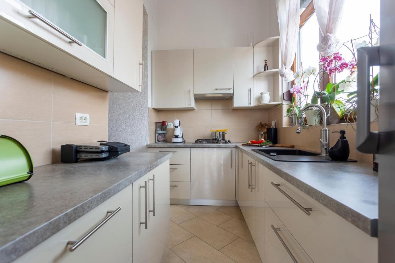 Apartman Lema Pula Ngoại thất bức ảnh
