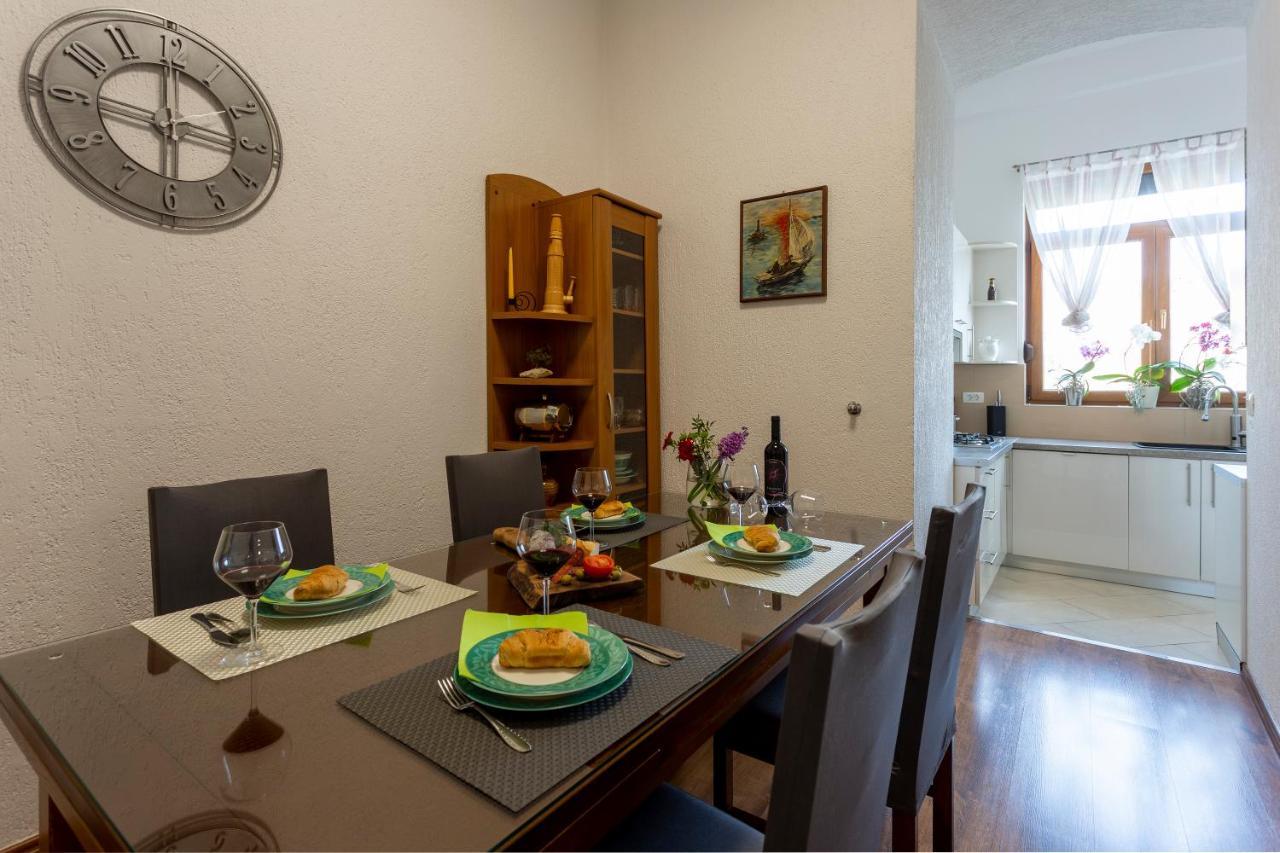 Apartman Lema Pula Ngoại thất bức ảnh
